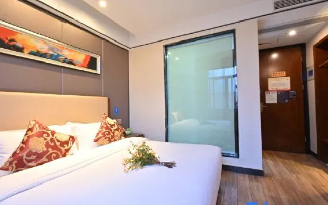 Huangjia Qihao Shangwu Hotel