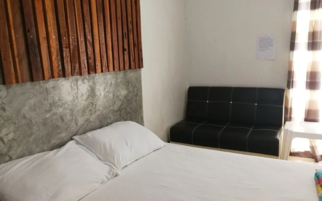 Charoensook Resort