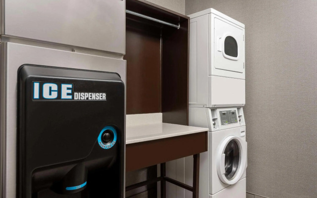 Hampton Inn & Suites El Paso/East