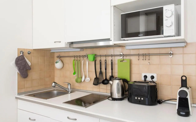 Cozy studio with parking near city center
