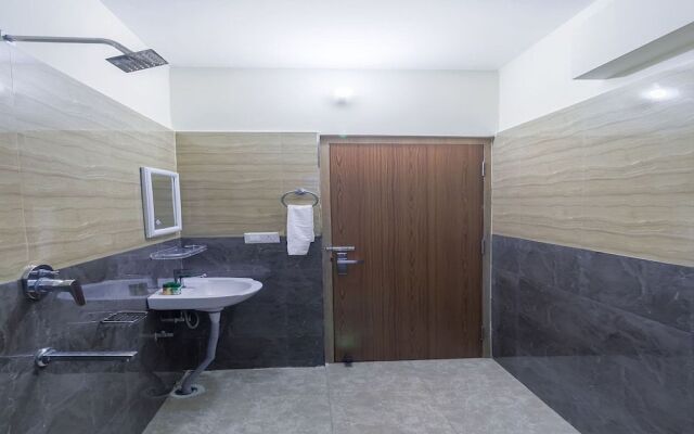 OYO 5545 Spectrum Residency