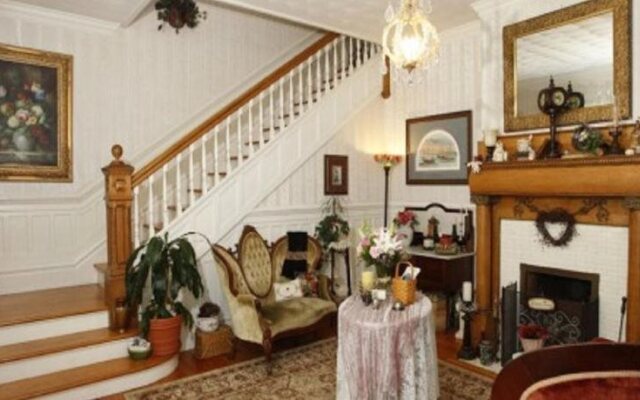 Belle Hearth Bed and Breakfast