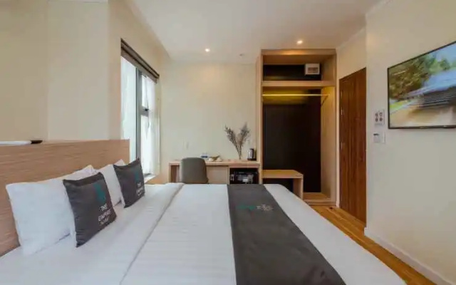 The Empire Hotel