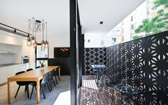 Stylish 1BR in Ben Yehuda 73 by HolyGuest