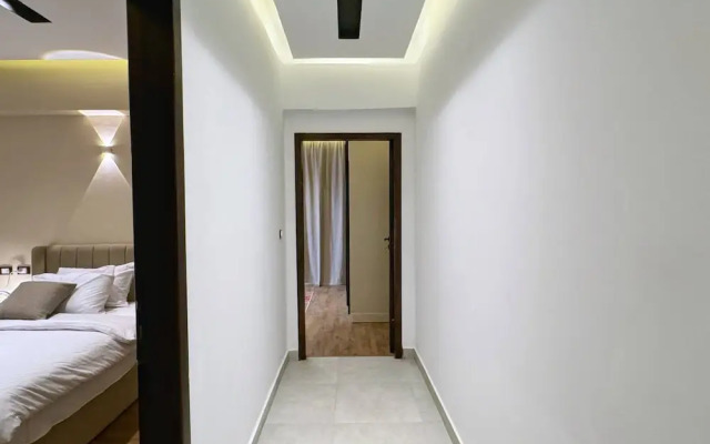 The Built-up 2 BDR Condo 15 min to CAI Airpt