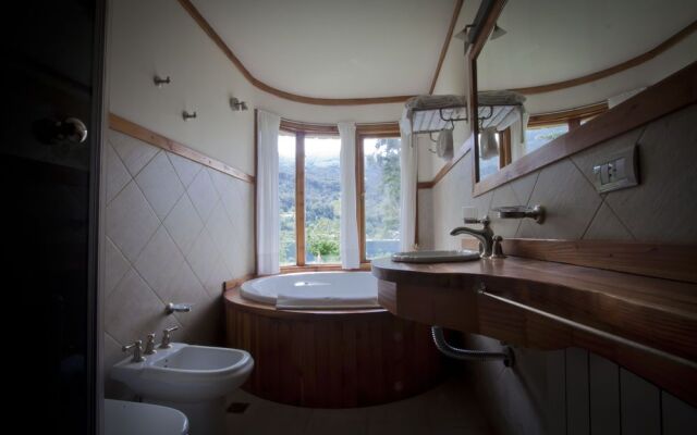 Costa Serena Aparts & Spa