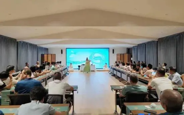 DaHuang Banshan Hotel