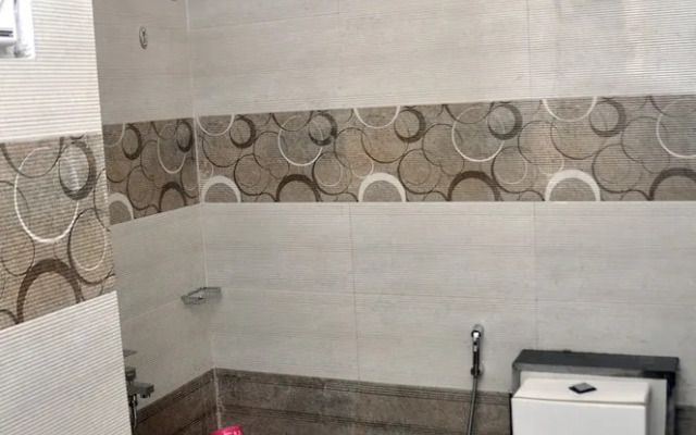 Hotel SDM Golden Tower