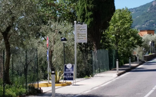 Hotel Augusta Garni
