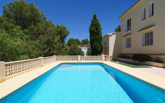 Holiday Home Le Clos Joli