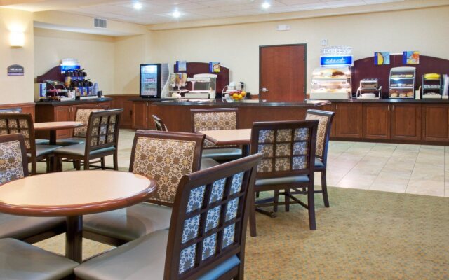 Holiday Inn Express & Suites Lufkin South by IHG