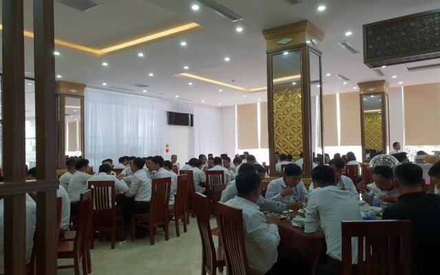 Phu Cuong Beach Hotel