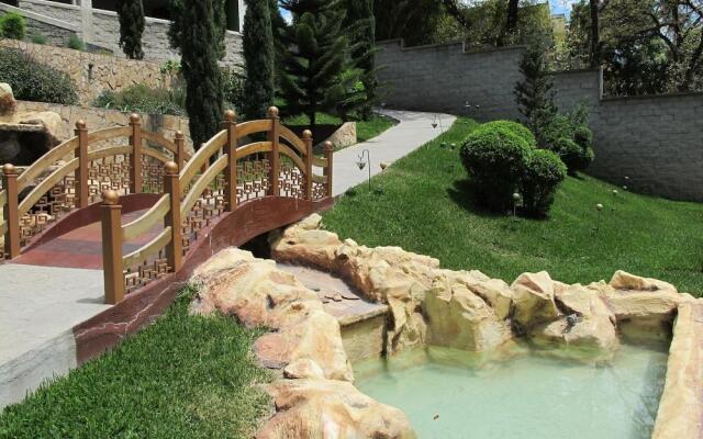 Suites Jardin Imperial