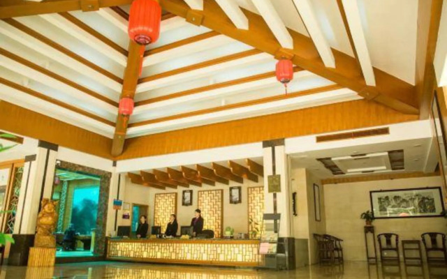 Baizhao Mountain Hotel