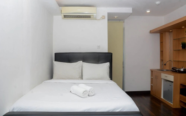 Fully Furnished with Cozy Design Studio Bassura City Apartment