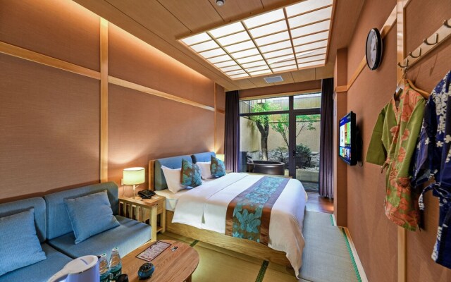 Jiletang Hot Spring Hotel