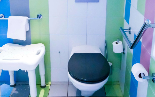 ibis Styles Montbeliard Centre Velotte