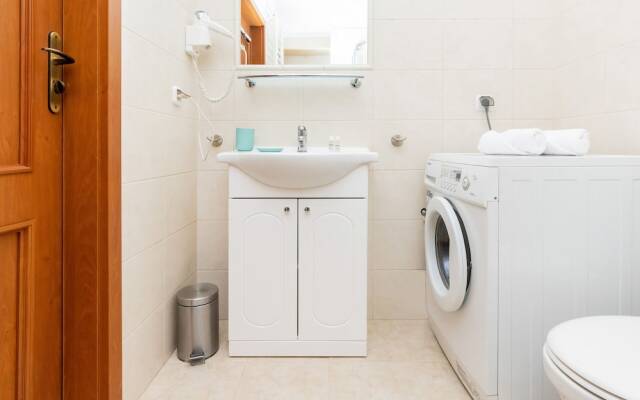 Ogarna Old Town Apartments by Renters