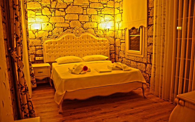 Alacati Lucky Angel Hotel