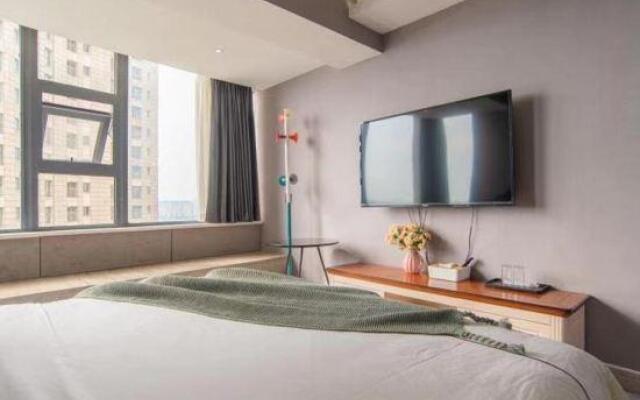 Xiangjiang Xiaozhu Hotel (Changsha Wuyi Plaza)