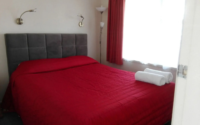Coachman Motel