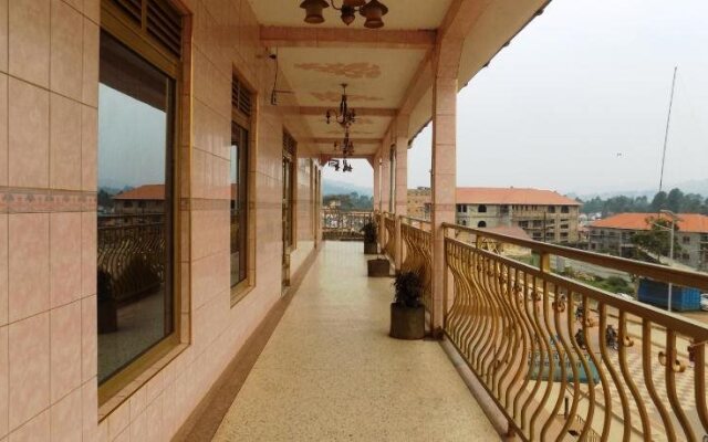 Capricon Executive Hotel