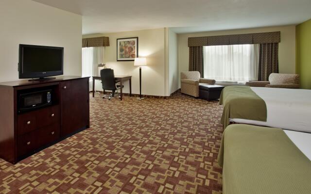 Holiday Inn Express Hotel & Stes Kansas City Sports Complex, an IHG Hotel