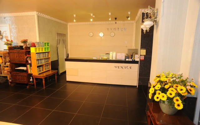 Venice House