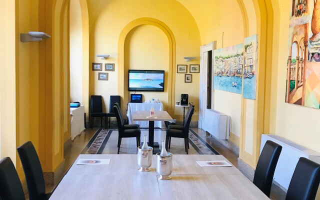Villa Signorini Events & Hotel