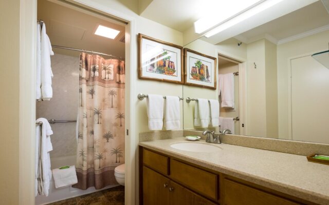 Waikiki Banyan Condo Located One Block From Waikiki Beach! by Koko Resort Vacation Rentals