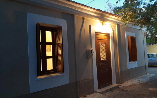 Dimitra House