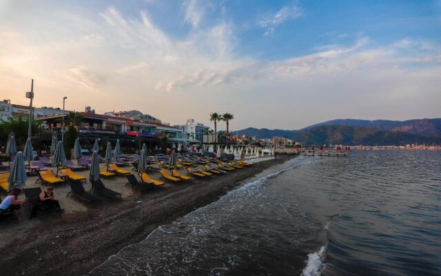 Little Gem's 2 bedrooms Sea View Home Marmaris