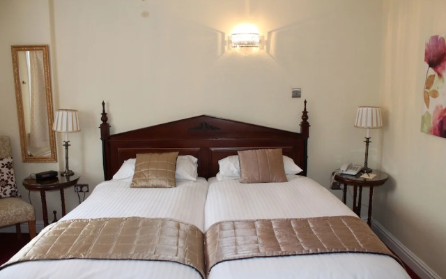 Longview Hotel