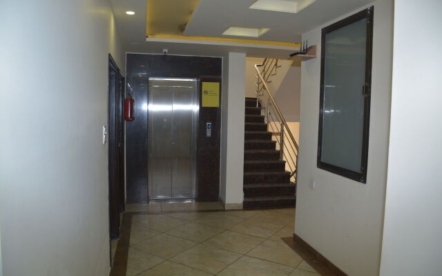 FabHotel Padmavati Palace Mansarovar
