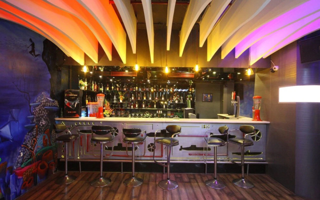 Edition O 30021 US Consulate