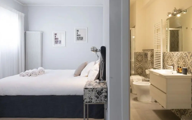Dimora 16 Rooms & Garden