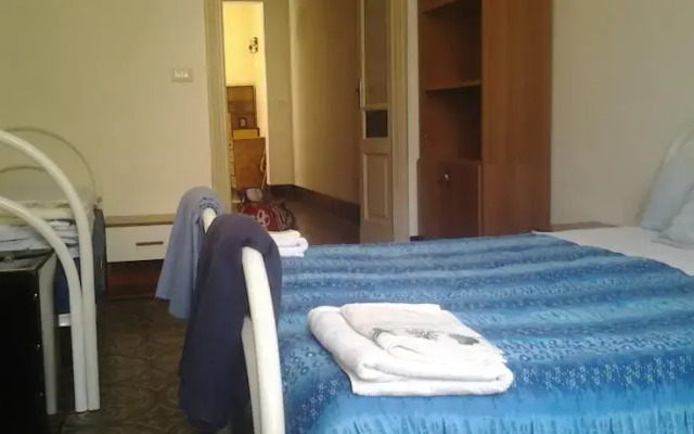 Sisto House
