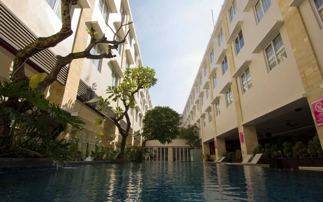 Crystalkuta Hotel - Bali