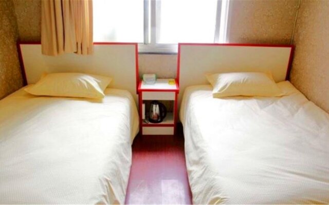 Kelinning Hotel Qingdao Beer Street