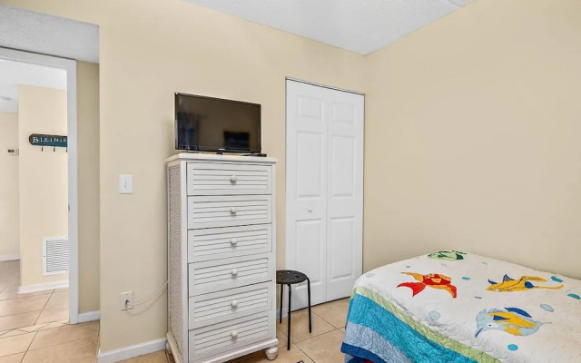 Unit 4104 - Ocean Racquet Club