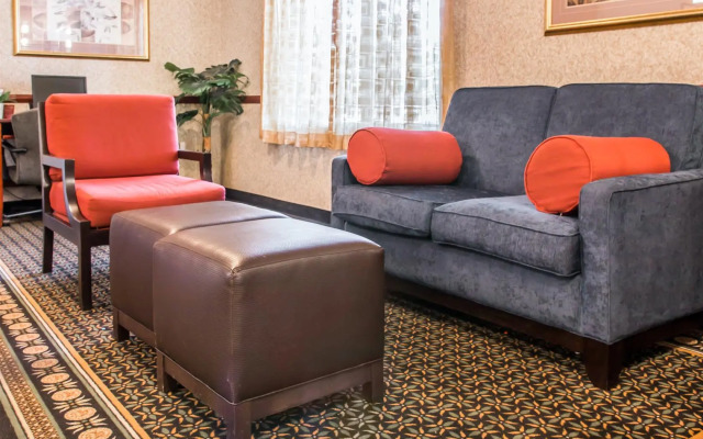 Comfort Suites Grandville - Grand Rapids SW