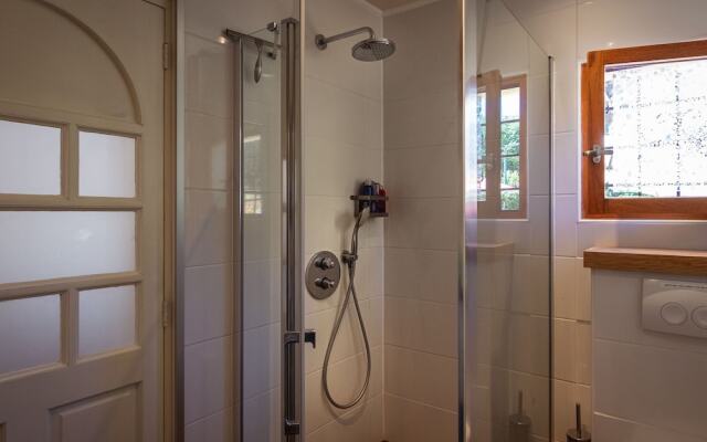 Beautiful Holiday Home in Aquitaine near the Forest