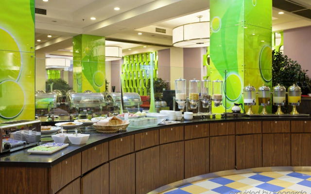 Holiday Inn Express Zhengzhou by IHG