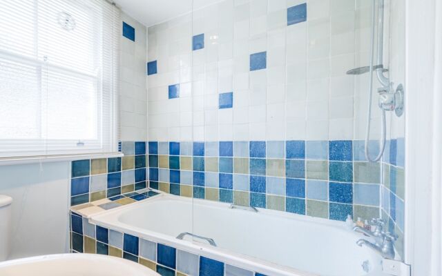 Large Family home in Fulham