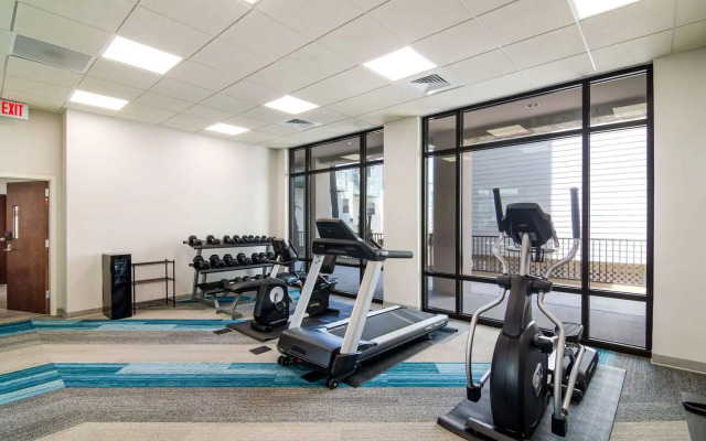 Comfort Inn & Suites Gulf Shores East Beach near Gulf State Park