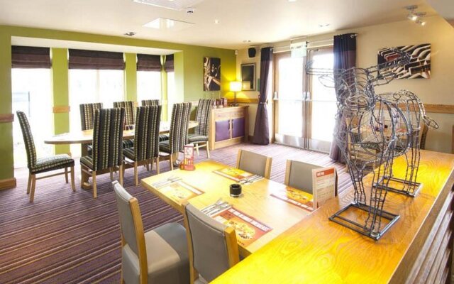 Premier Inn Paignton South (Brixham Road)