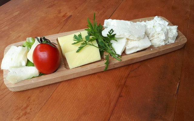 Adas Dag Evi & Restoran