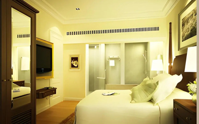 The Pllazio Hotel
