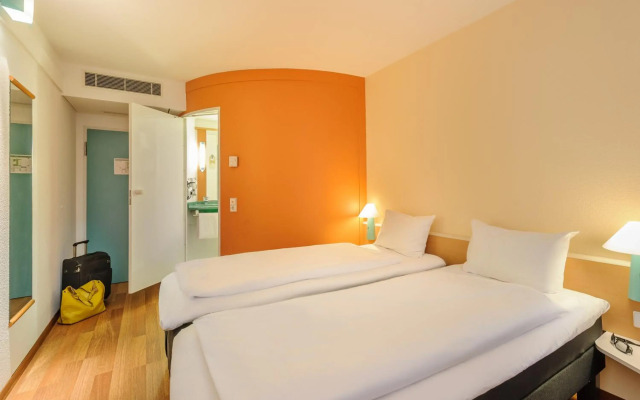 Schiller5 Hotel & Boardinghouse