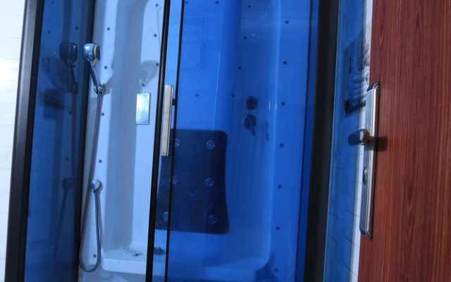 PrimeNest - 3 bedroom Apartment